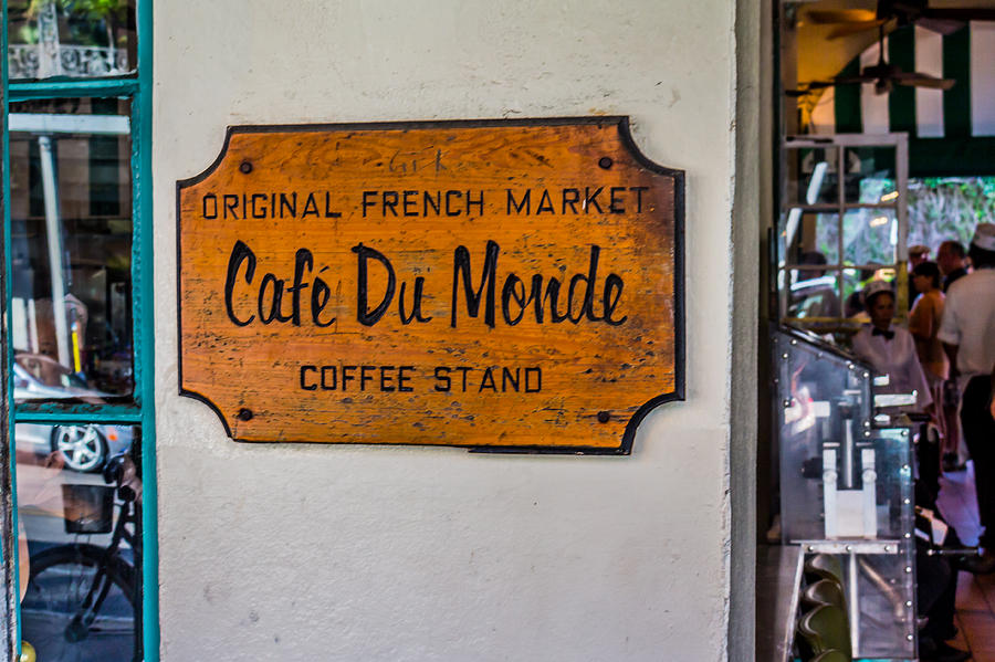 Cafe Du Monde Photograph by Brian Wright