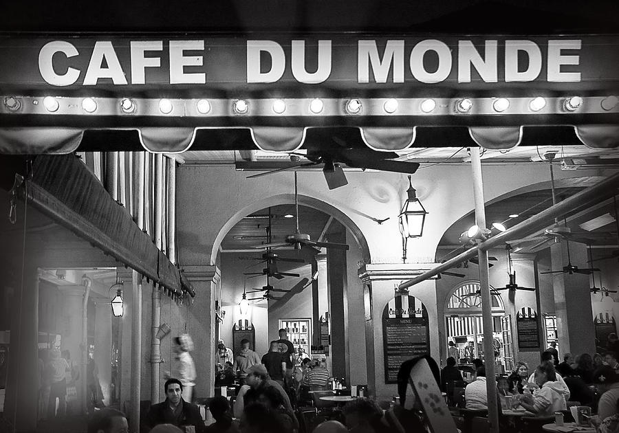 New Orleans Photograph - Cafe Du Monde BW by Dennis Tyler