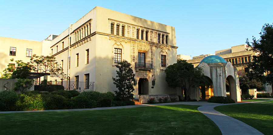 California Institute of Technology - CalTech Photograph by Georgia Clare