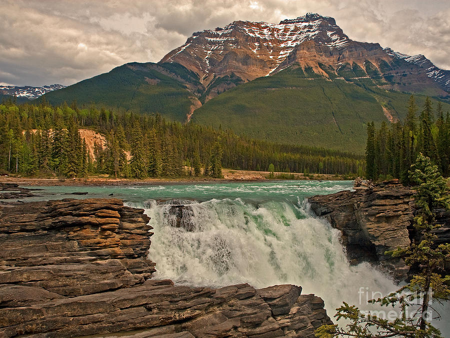 Canadian Falls Photograph by Robert Pilkington