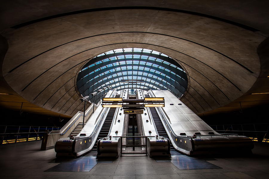 Canary Wharf Station Photograph by Budi Nur Mukmin