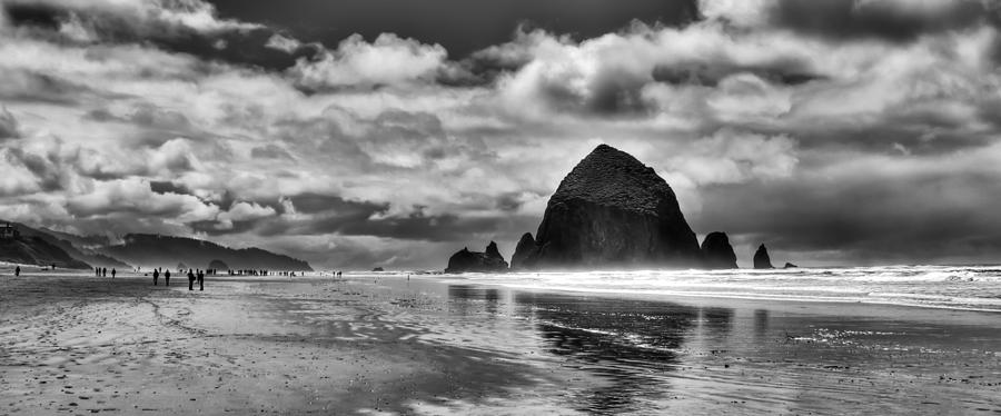 Cannon Beach on the Oregon Coast Photograph by David Patterson