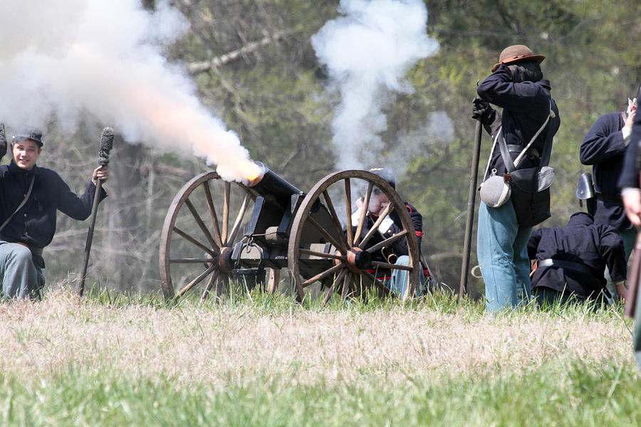 Gettysburg National Park Photograph - Canon Fire 2 by Dwight Cook