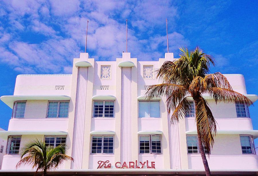 Carlyle Deco Photograph by Benjamin Yeager