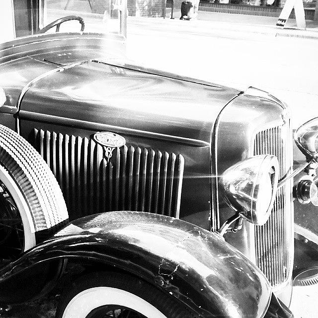 Tags Photograph - Old Car at 6th Street by Daniel Mendoza