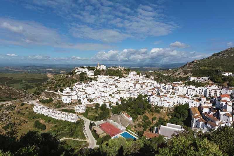 Casares Photograph - Casares, Spain. Whitewashed Town by Ken Welsh