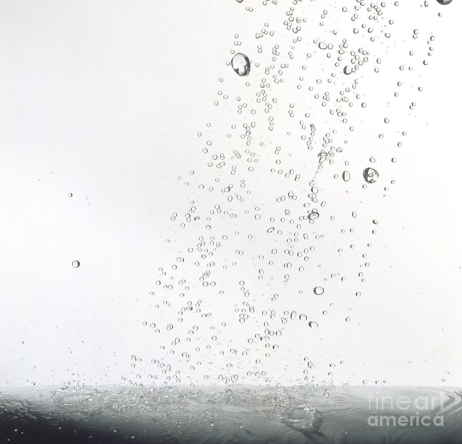 Cascade Of Water Drops Photograph by Frank Greenaway / Dorling Kindersley