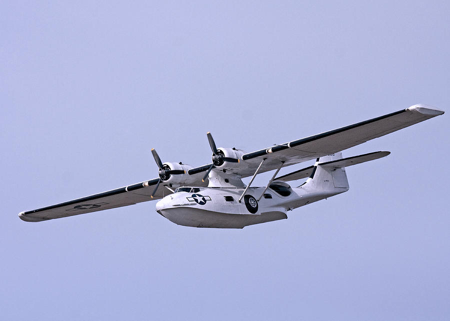 Catalina Photograph by Paul Scoullar