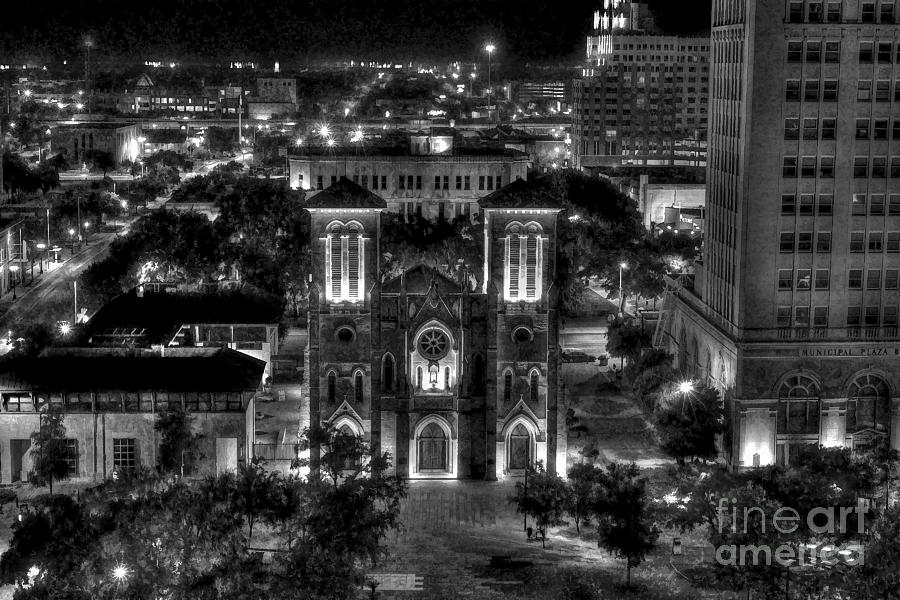 Cathedral in San Antonio Texas Photograph by Dan Friend
