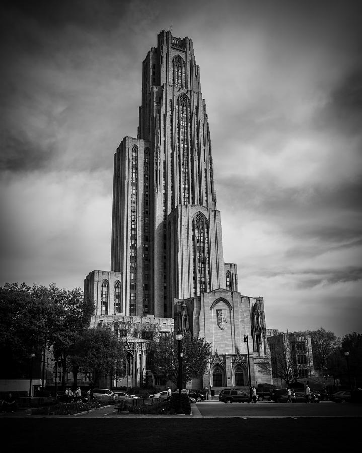 Pittsburgh Photograph - Cathedral of Learning by John Duffy