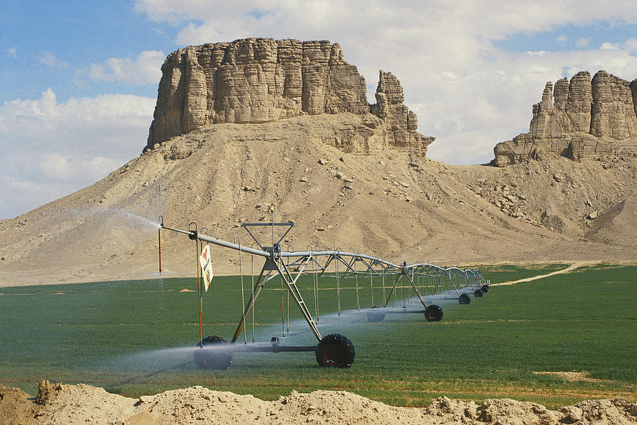 Center-pivot Irrigation, Saudi Arabia Photograph by Ray Ellis