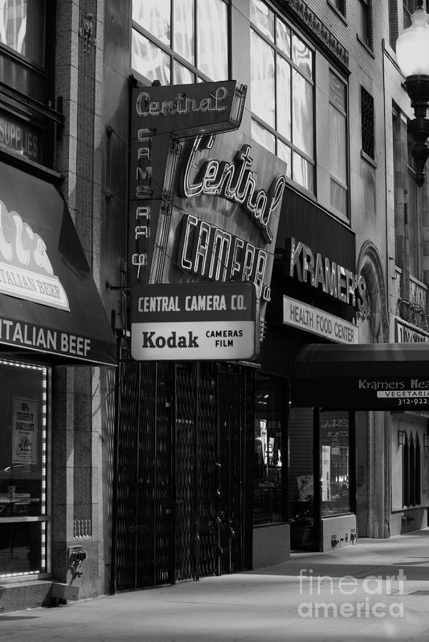 Central Camera Chicago - Black and White Photograph by Frank J Casella