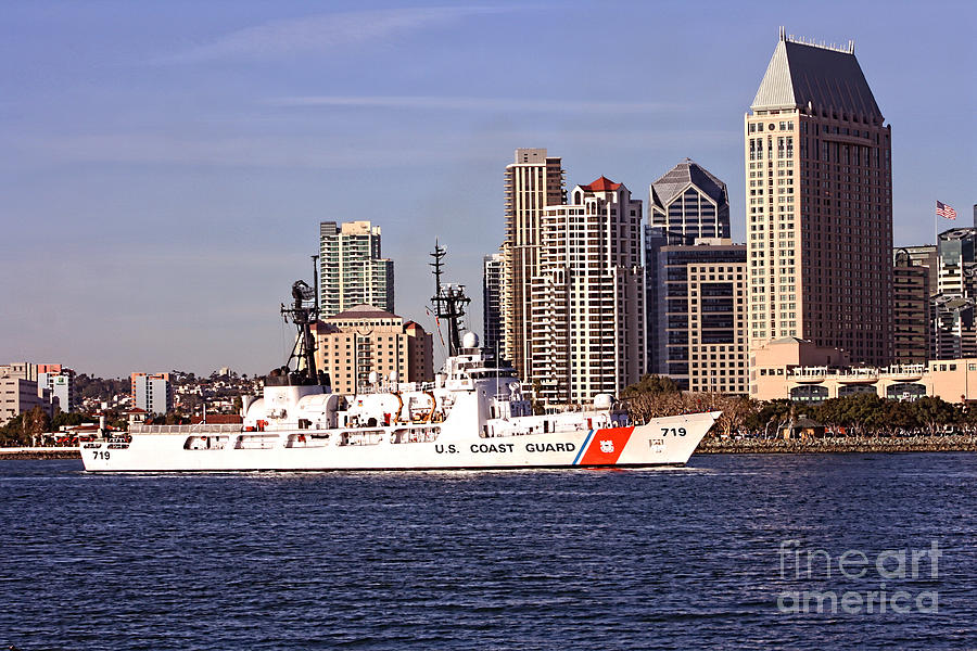 San Diego Photograph - Cgc Boutwell - 719 by Tommy Anderson