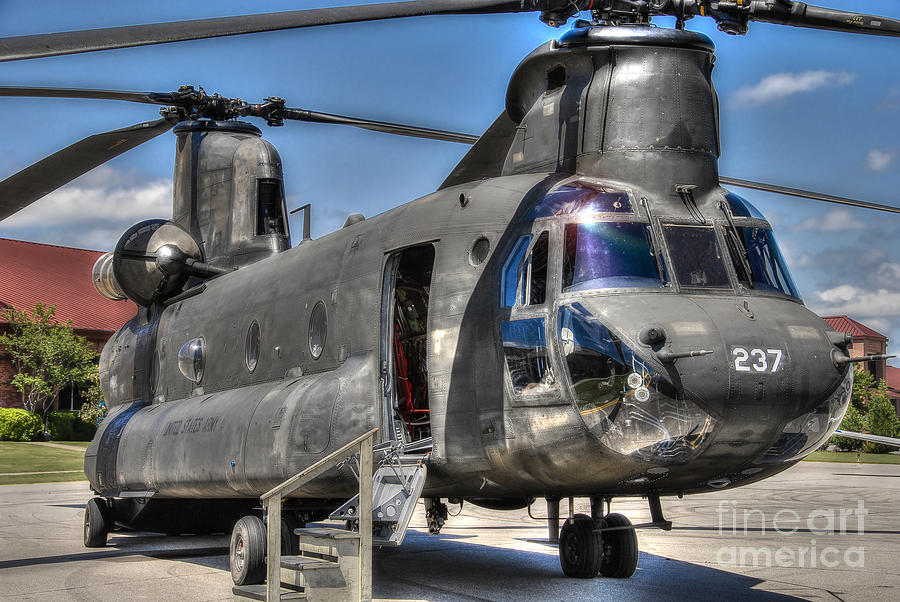 Ch 47 Chinook  Us Army Photograph by Ken Johnson