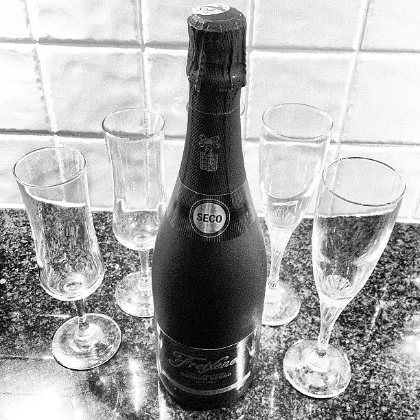Champagne Photograph - Champers Ready To Pop! ✨ #nye #cava by Bianca Van Dam