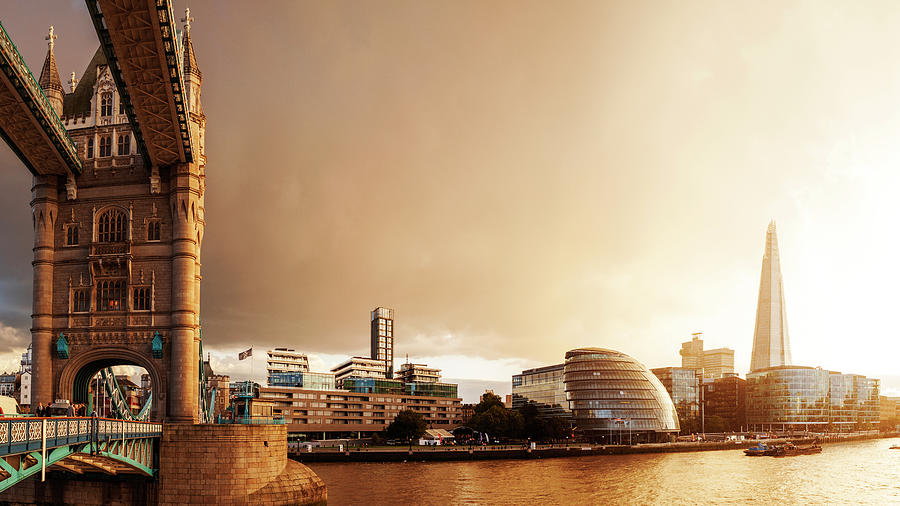 Changing Faces Of London Skyline Photograph by Shomos Uddin