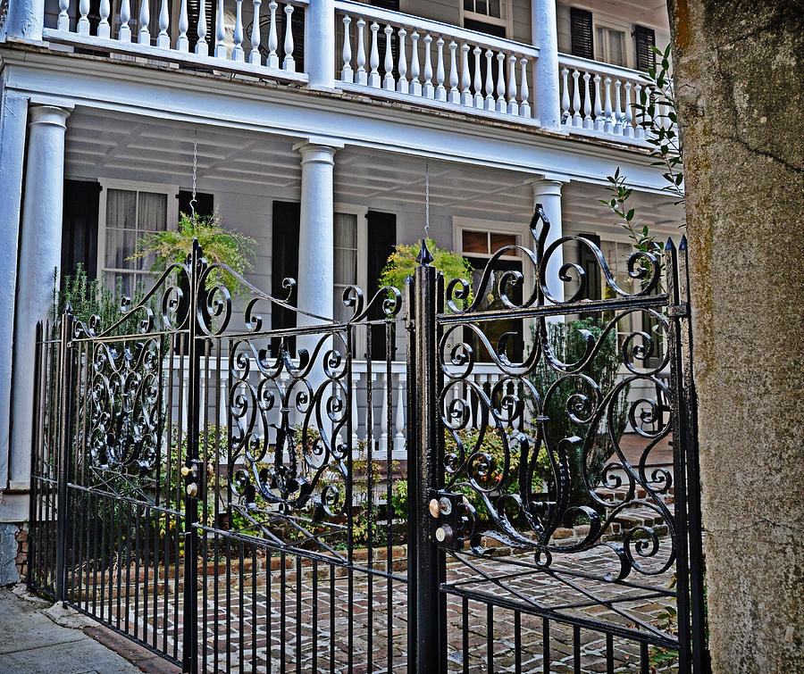 Charleston Fence Photograph by Linda Brown