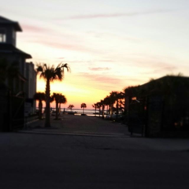 Charlestonsc Harbor Morning Sunrise Photograph by Teresa Bumgardner