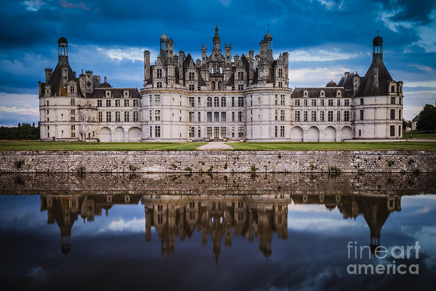 Architecture Photograph - Chateau Chambord by Brian Jannsen