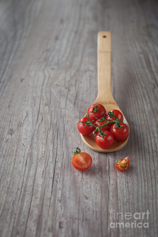 Fruit Photograph - Cherry Tomatoes by Sabino Parente