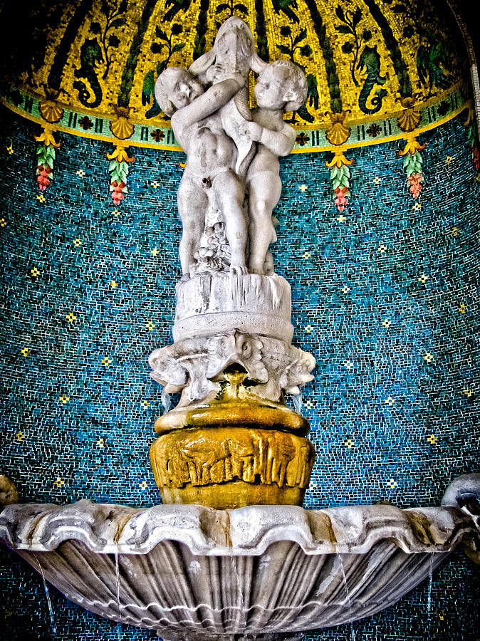 Cherub Fountain Photograph by Colleen Kammerer