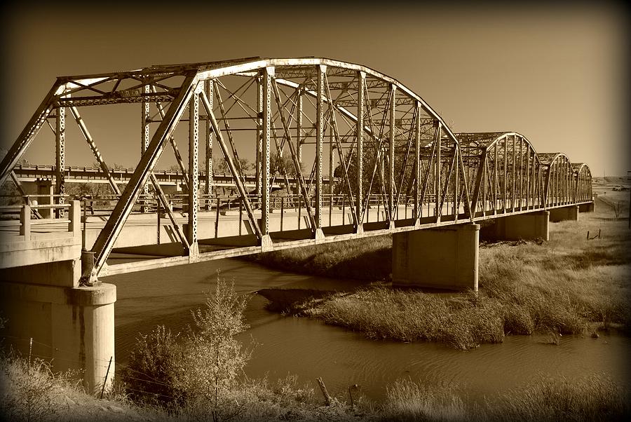 Cheyenne River Bridge Photograph by Greni Graph