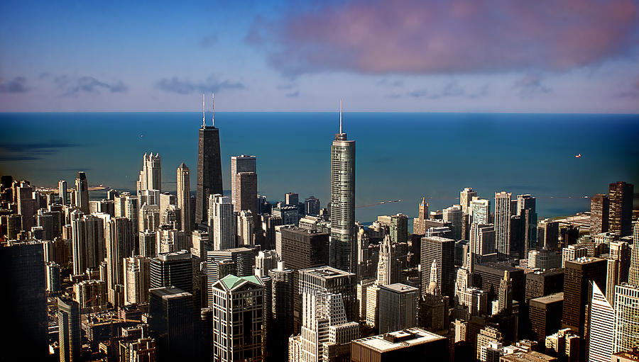 Chicago before sunset Photograph by Milena Ilieva
