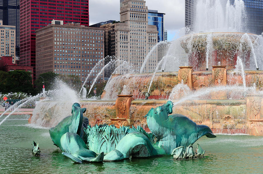 Chicago Buckingham fountain Photograph by Songquan Deng