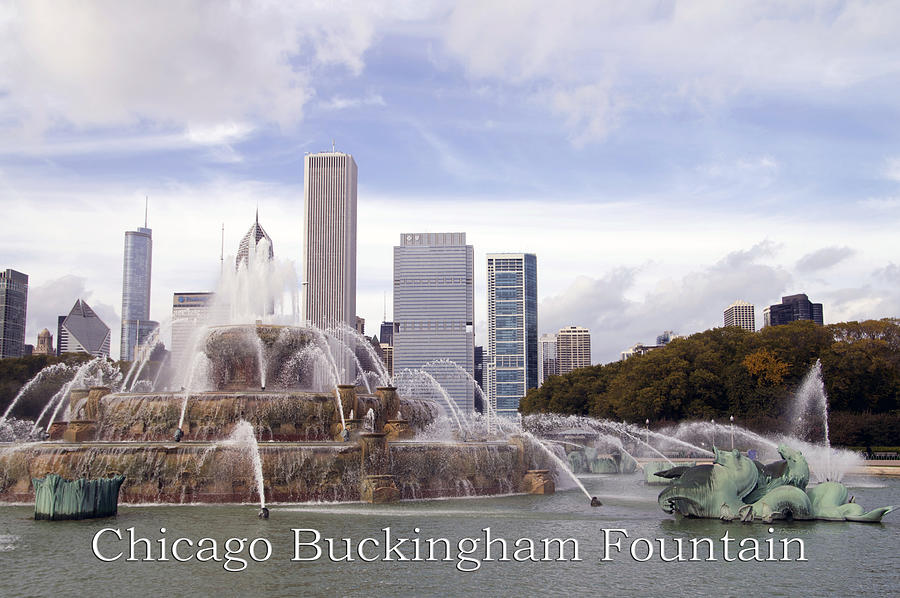 Chicago Photograph - Chicago Buckingham Fountain Southside Text by Thomas Woolworth