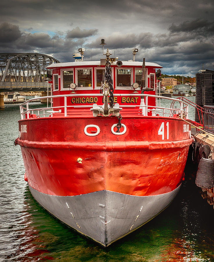 Chicago Fire Boat Photograph by Paul Freidlund