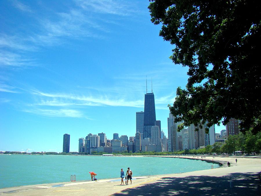 Chicago Photograph - Chicago Lake Front by Lori Strock