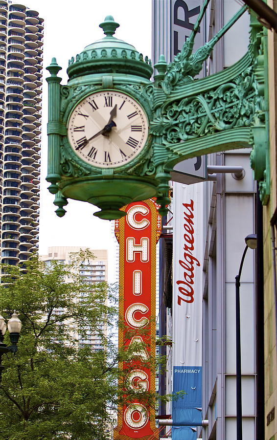 Chicago landmarks Photograph by John Babis