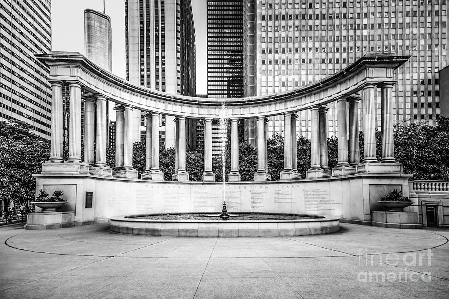 Greek Photograph - Chicago Millennium Monument in Black and White by Paul Velgos