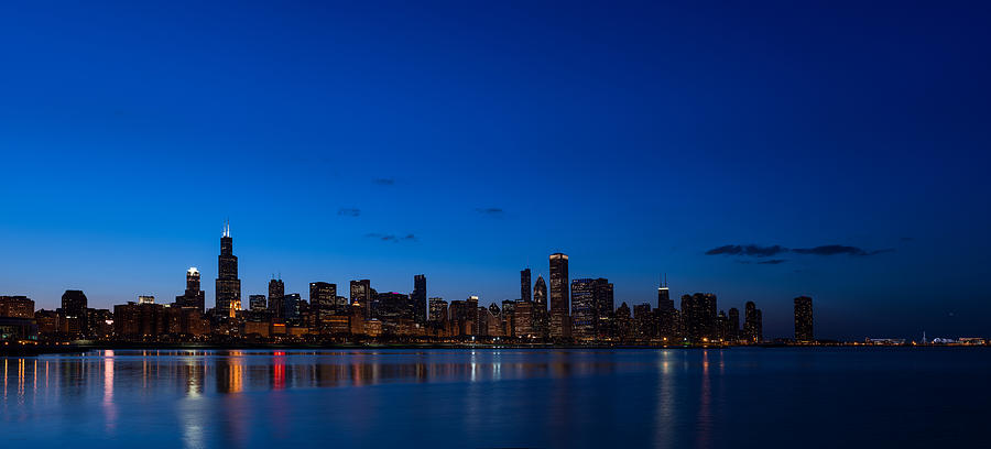 Chicago Photograph - Chicago Night by Steve Gadomski