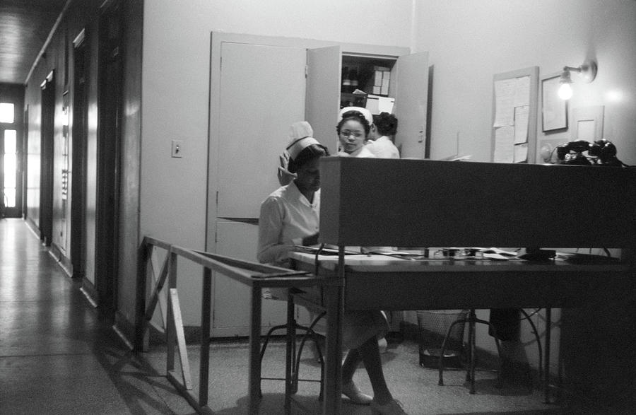 Chicago Nurses, 1941 Photograph by Granger