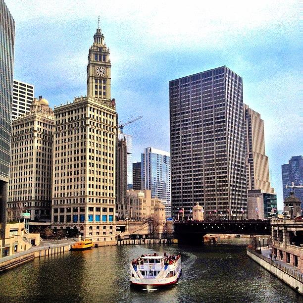 Chicago River & The Loop Photograph by Art Rummery