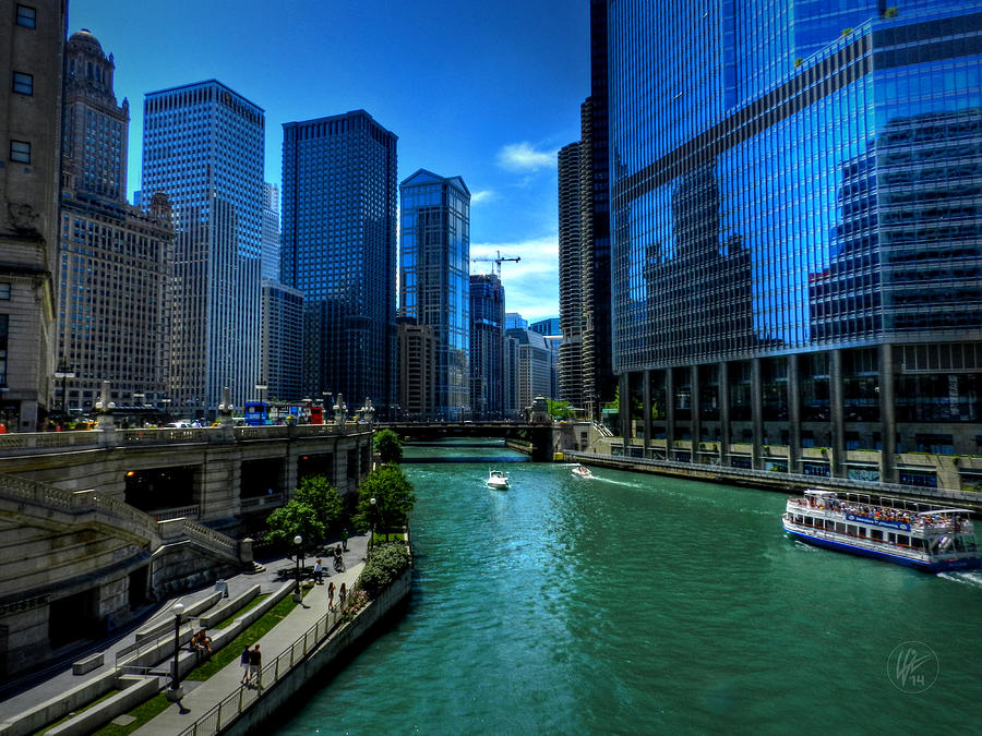 Chicago River 003 Photograph by Lance Vaughn