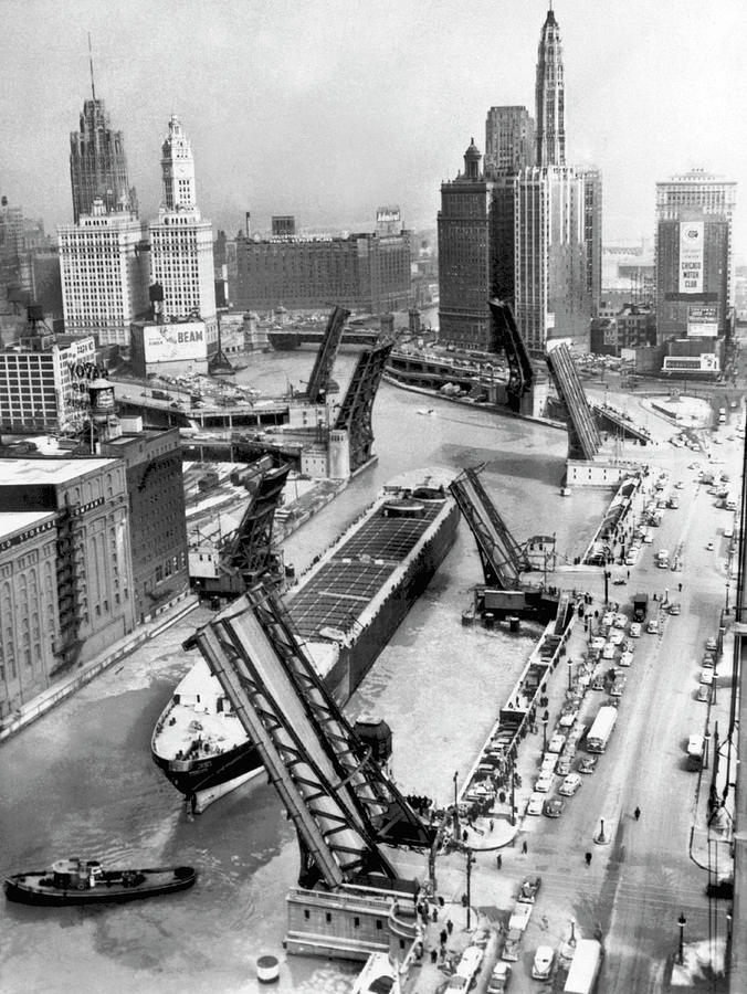 Chicago River Drawbridges Up Photograph by Underwood Archives