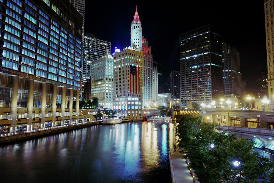 Chicago River, Fourth Of July Weekend Photograph by Peter Stasiewicz