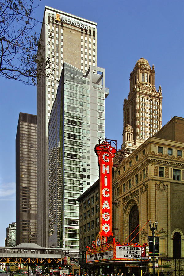 Chicago Photograph - Chicago Theatre - This theater exudes class by Alexandra Till