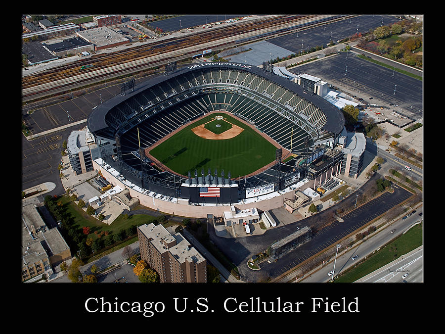 Chicago White Sox Mixed Media - Chicago US Cellular Field 02 by Thomas Woolworth