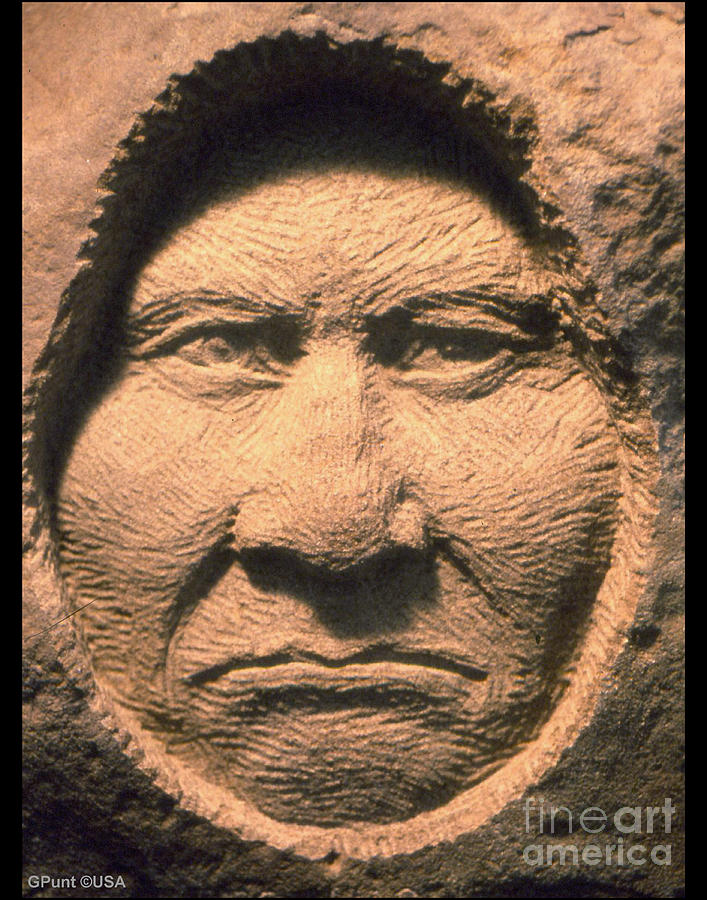 Portrait Sculpture - Chief-Geronimo by Gordon Punt