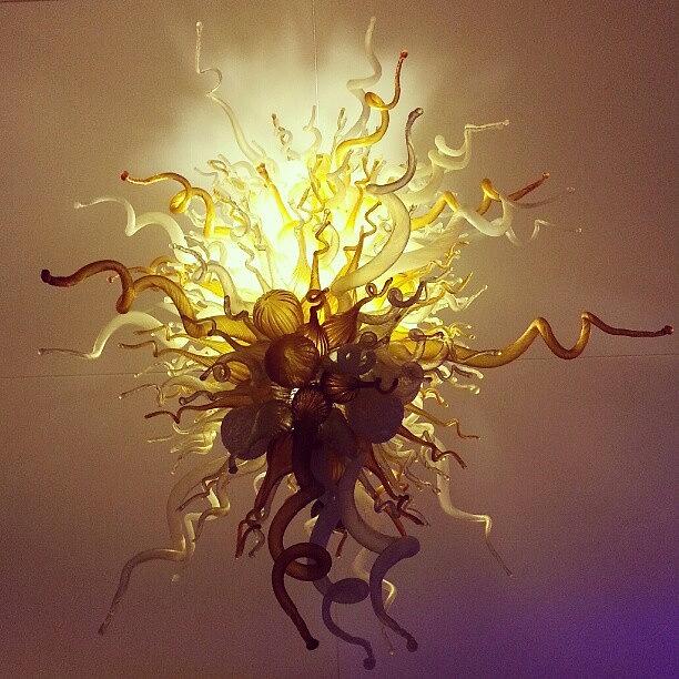 Light Photograph - Chihuly In The Lobby by Jill Tuinier