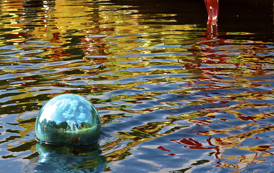 Chihuly Reflection I Photograph by John Babis