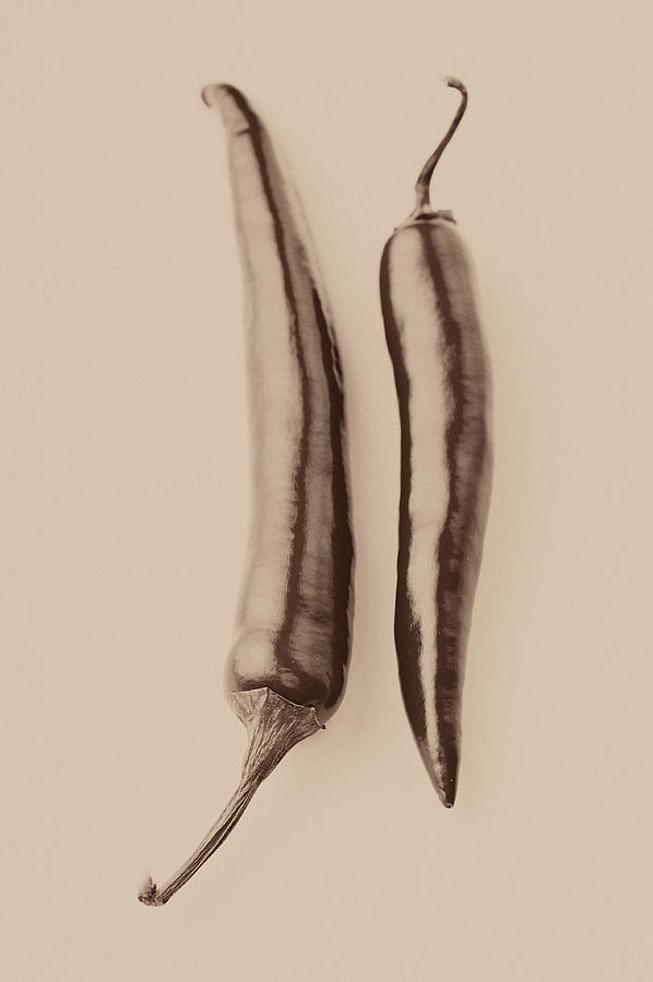 Black And White Photograph - Chili peppers by Lars Hallstrom