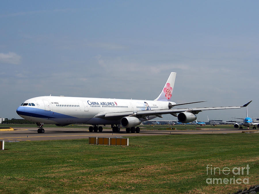 China Airlines Airbus A340 Photograph by Paul Fearn