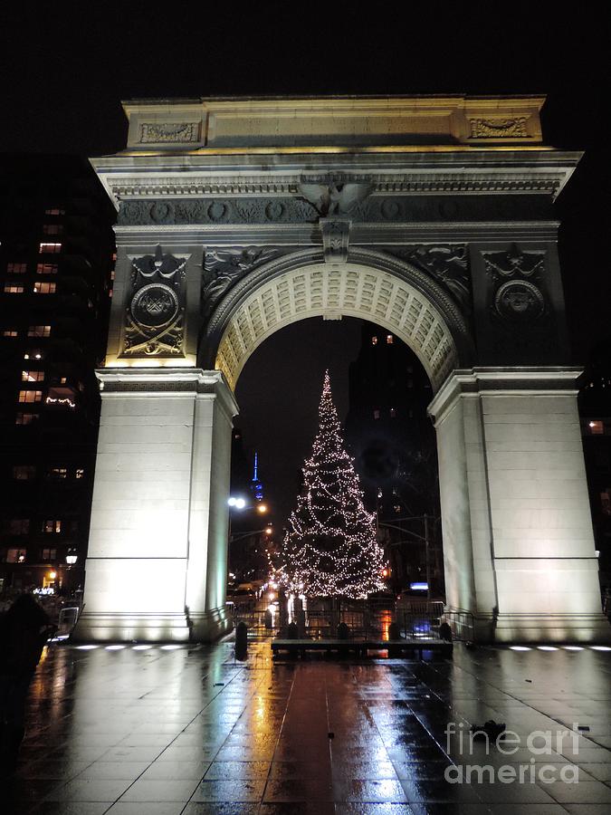 Christmas At Washington Square In New York City Photograph