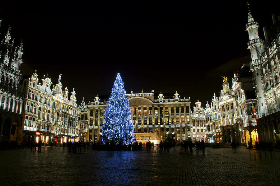 Christmas in Grand Place Brussels Photograph by Brian Kamprath