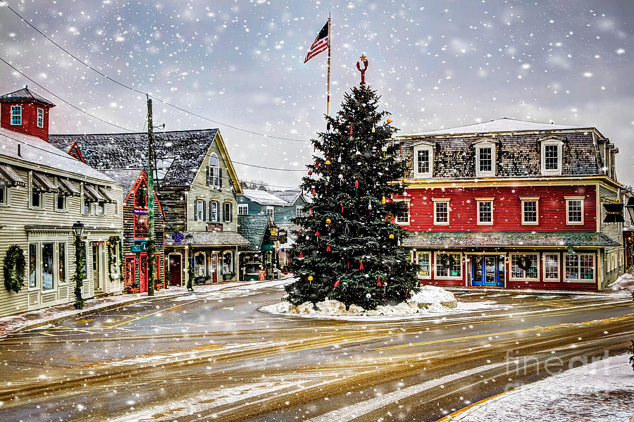 Christmas in Kennebunkport Photograph by Brenda Giasson