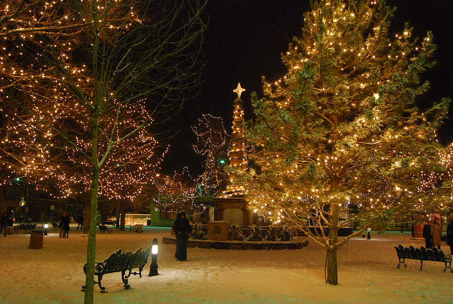 Christmas in Santa Fe Photograph by Carolyn DAlessandro